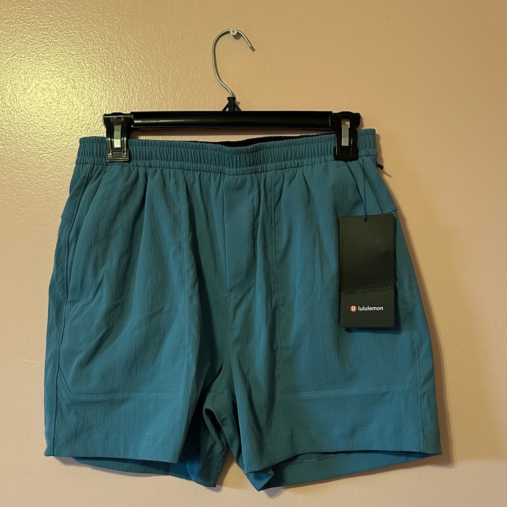 Lululemon Bowline Short 5” Woven